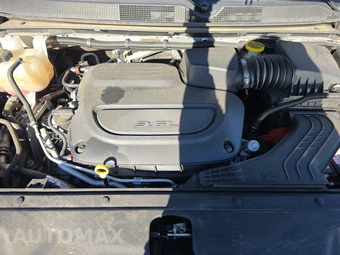 2024 Chrysler Pacifica Limited 121.6" WB - miniatura 16