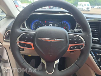 2024 Chrysler Pacifica Limited 121.6" WB - miniatura 10