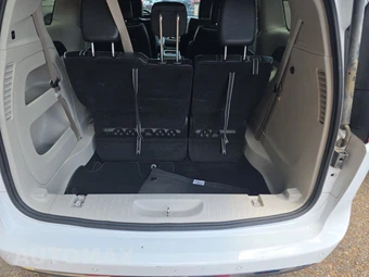 2024 Chrysler Pacifica Limited 121.6" WB - miniatura 17