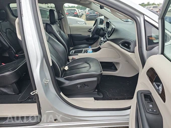 2024 Chrysler Pacifica Limited 121.6" WB - miniatura 8