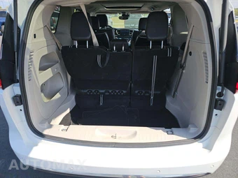 2024 Chrysler Pacifica Limited 121.6" WB - miniatura 15