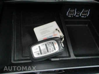 2024 Chrysler Pacifica Limited 121.6" WB - miniatura 10