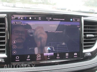 2024 Chrysler Pacifica Limited 121.6" WB - miniatura 11