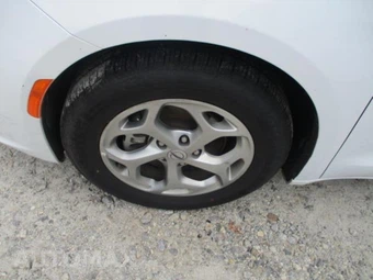 2024 Chrysler Pacifica Limited 121.6" WB - miniatura 22