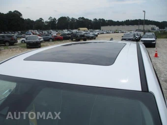 2024 Chrysler Pacifica Limited 121.6" WB - miniatura 6