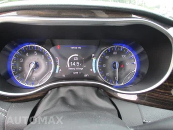 2024 Chrysler Pacifica Limited 121.6" WB - miniatura 9