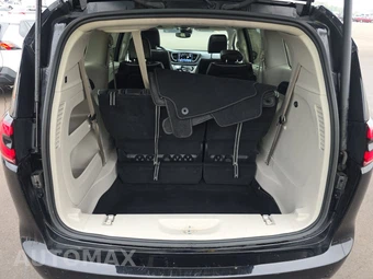2024 Chrysler Pacifica Limited 121.6" WB - miniatura 17