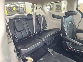 2024 Chrysler Pacifica Limited 121.6" WB - miniatura 14