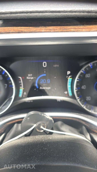 2024 Chrysler Pacifica Limited 121.6" WB - miniatura 24