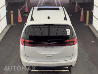 2024 Chrysler Pacifica Limited 121.6" WB - miniatura 5