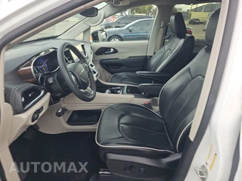 2024 Chrysler Pacifica Limited 121.6" WB - miniatura 7