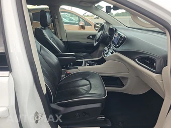 2024 Chrysler Pacifica Limited 121.6" WB - miniatura 8