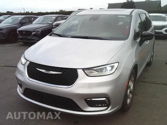2024 Chrysler Pacifica Limited 121.6" WB