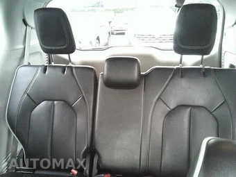 2024 Chrysler Pacifica Limited 121.6" WB - miniatura 17