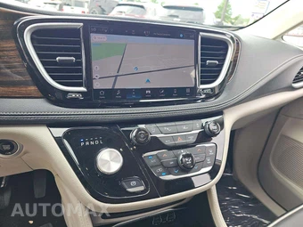 2024 Chrysler Pacifica Limited 121.6" WB - miniatura 10
