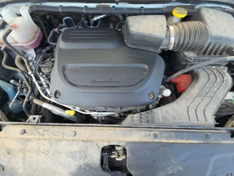 2024 Chrysler Pacifica Limited 121.6" WB - miniatura 16
