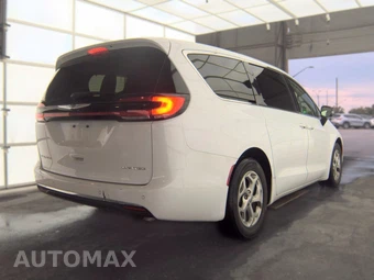 2024 Chrysler Pacifica Limited 121.6" WB - miniatura 4