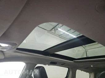 2024 Chrysler Pacifica Limited 121.6" WB - miniatura 18