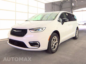 2024 Chrysler Pacifica Limited 121.6" WB