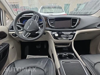 2024 Chrysler Pacifica Limited 121.6" WB - miniatura 8