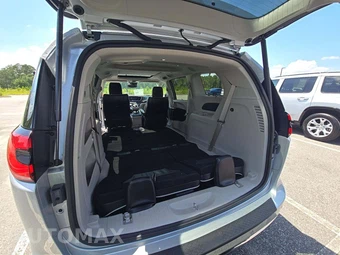 2024 Chrysler Pacifica Limited 121.6" WB – miniatura 14