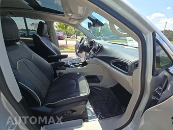 2024 Chrysler Pacifica Limited 121.6" WB – miniatura 17