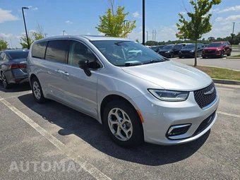 2024 Chrysler Pacifica Limited 121.6" WB – miniatura 4