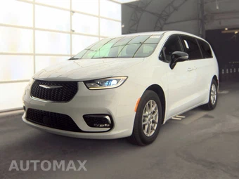 2024 Chrysler Pacifica Touring 121.6" WB