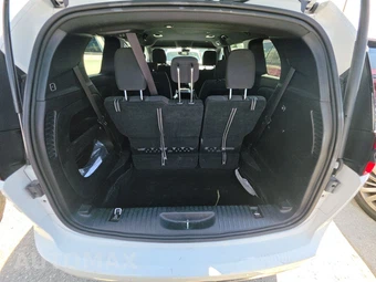 2024 Chrysler Pacifica Touring 121.6" WB - miniatura 24