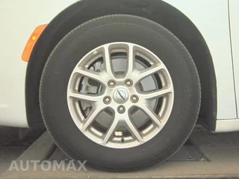 2024 Chrysler Pacifica Touring 121.6" WB - miniatura 9