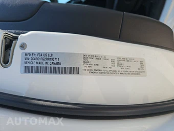 2024 Chrysler Pacifica Touring 121.6" WB - miniatura 15