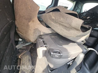 2024 Chrysler Pacifica Touring 121.6" WB - miniatura 13