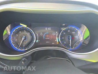 2024 Chrysler Pacifica Touring 121.6" WB - miniatura 12