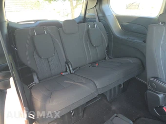 2024 Chrysler Pacifica Touring 121.6" WB - miniatura 14