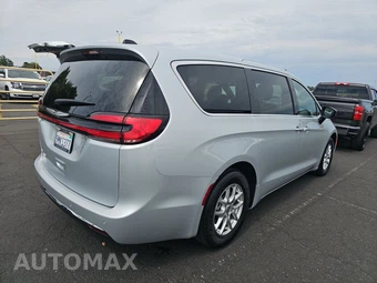 2024 Chrysler Pacifica Touring 121.6" WB - miniatura 4