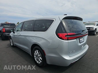 2024 Chrysler Pacifica Touring 121.6" WB - miniatura 6