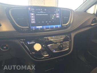 2024 Chrysler Pacifica Touring 121.6" WB – miniatura 11