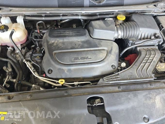 2024 Chrysler Pacifica Touring 121.6" WB – miniatura 16