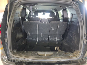 2024 Chrysler Pacifica Touring 121.6" WB – miniatura 17