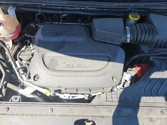 2024 Chrysler Pacifica Touring 121.6" WB - miniatura 16