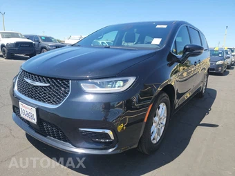 2024 Chrysler Pacifica Touring 121.6" WB