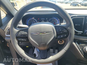 2024 Chrysler Pacifica Touring 121.6" WB – miniatura 10