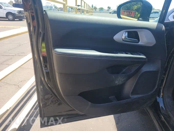 2024 Chrysler Pacifica Touring 121.6" WB – miniatura 9