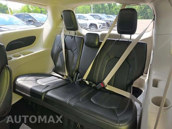 2024 Chrysler Pacifica Touring L 121.6" WB - miniatura 11