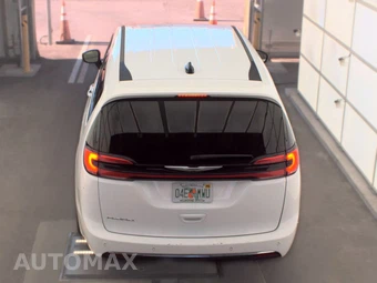 2024 Chrysler Pacifica Touring L 121.6" WB - miniatura 5