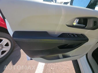 2024 Chrysler Pacifica Touring L 121.6" WB - miniatura 9