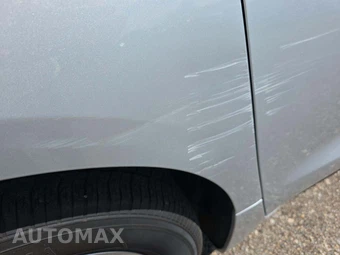 2024 Chrysler Pacifica Touring L 121.6" WB - miniatura 23