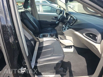 2024 Chrysler Pacifica Touring L 121.6" WB - miniatura 8