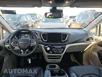 2024 Chrysler Pacifica Touring L 121.6" WB - miniatura 11