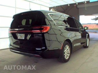2024 Chrysler Pacifica Touring L 121.6" WB - miniatura 4